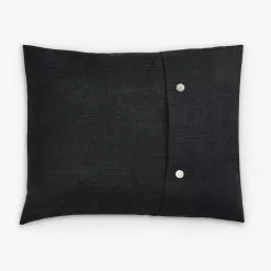 Carpe Diem Beds Dekorationskudde Fodral Med Knappar 13 Carpe Diem Beds Dekorationskudde Fodral Med Knappar -Sängkläder försäljning 7332791119573 13