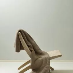 Himla Avery Pläd -Sängkläder försäljning AVERYPLADCAMEL1