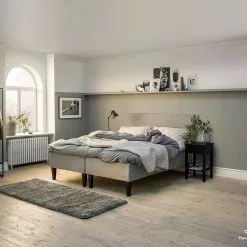 Jensen Ceres Sänggavel 25 Jensen Ceres Sänggavel -Sängkläder försäljning Jensen Diplomat Nordic Grey 457 c SC18