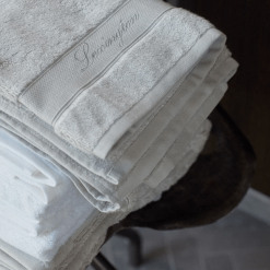 Lexington Hotel Cotton/Modal/Mulberry Silk Handduk -Sängkläder försäljning Mullberrysilver1