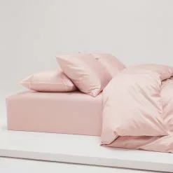 Ogland Shade Örngott -Sängkläder försäljning ShadeHalvUppbaddningDustyPink1x1 b416c56e de31 49c0 bc0b 0909e9f6b171