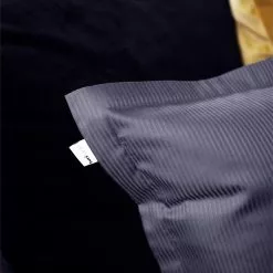 Boras-cotton Turiform Turistripa Svanemerket Påslakanset -Sängkläder försäljning Turistripa morkbla1